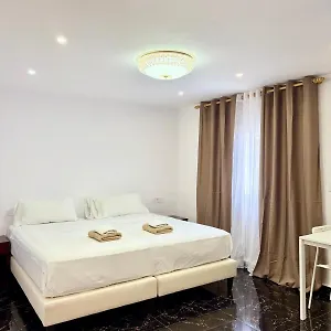 Sl , Marbella España